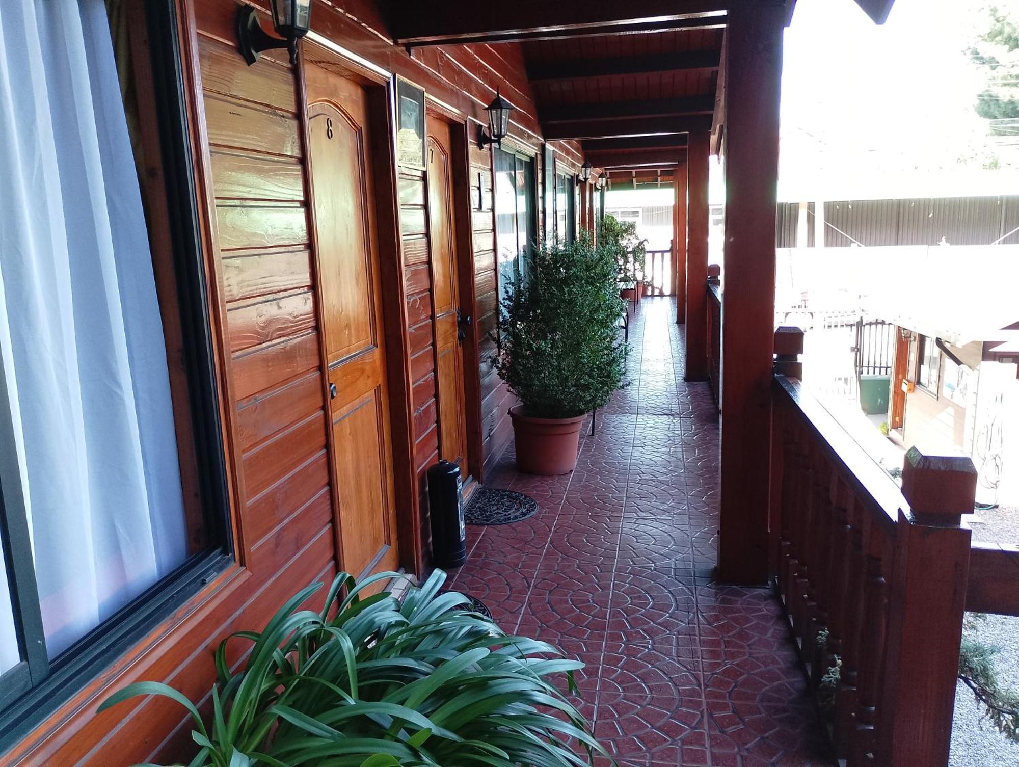 Apart-Hotel Colonia-Koenigsberg Estacionamiento Deptos Completos Ubicado En El Centro De Valdivia Aire Acondicionado Exterior foto